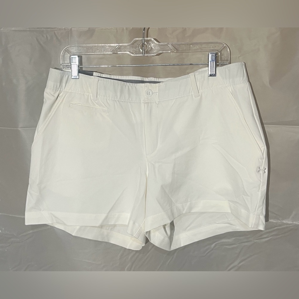 Under Armour Heat Gear Women’s Fitted White Shorts Size 14